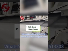 Qual é o processo de produção da fibra de poliéster através do lapper cruzado?