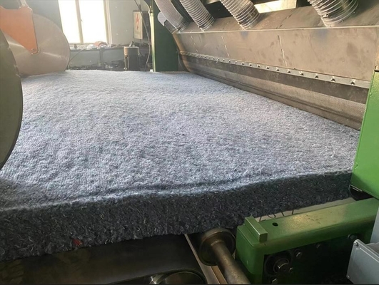Máquina de fabricação de tecidos não tecidos de alta capacidade de 800 kg/h Máquina de feltro de qualidade inferior